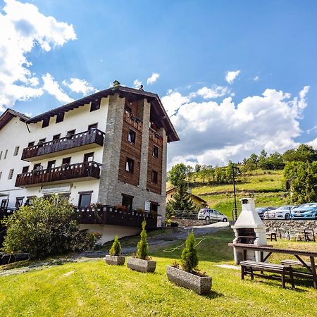 Hotel, Bar & Bistrot Saint Nicolas Gran Paradiso Екстер'єр фото