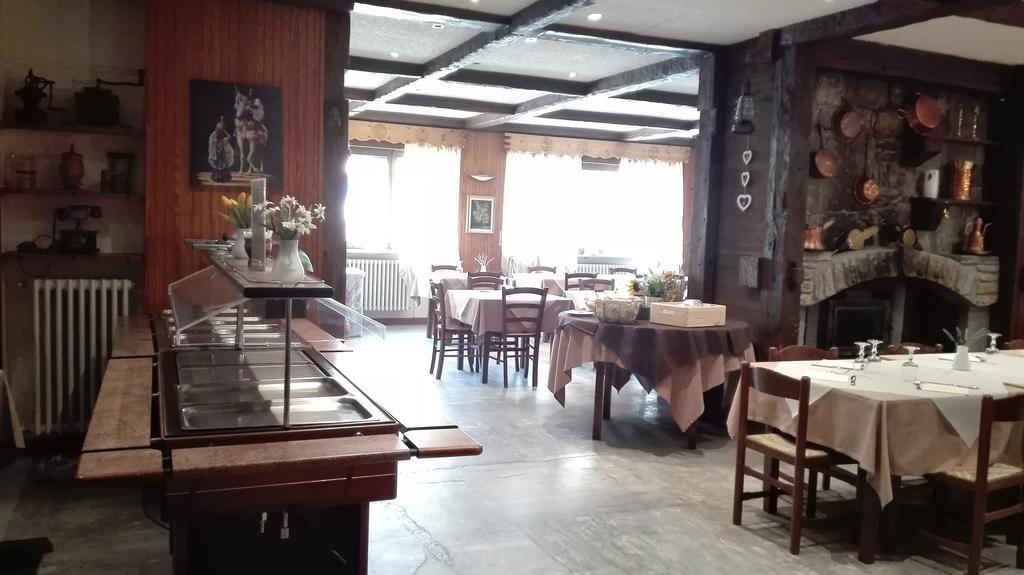 Hotel, Bar & Bistrot Saint Nicolas Gran Paradiso Екстер'єр фото
